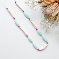 Annabelle Silicone Necklace in Pink